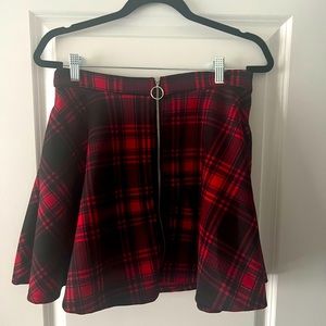 Hot Topic plaid mini skirt